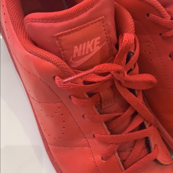 RED NIKE SHOES Ladies - Picture 2 of 5